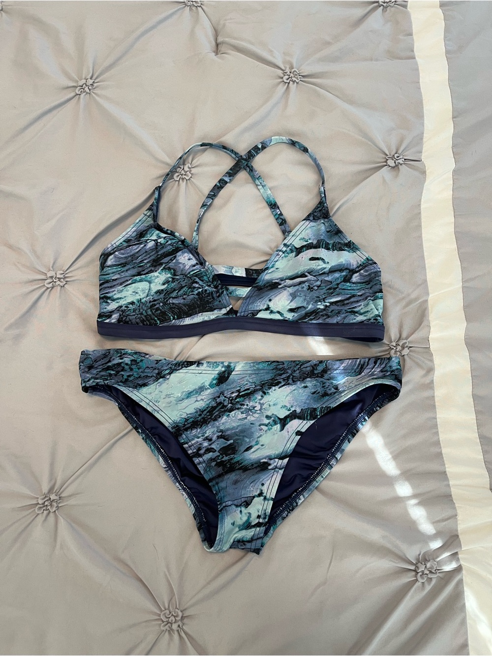 TYR Women's Blue Marble Print Two-Piece Swim Set